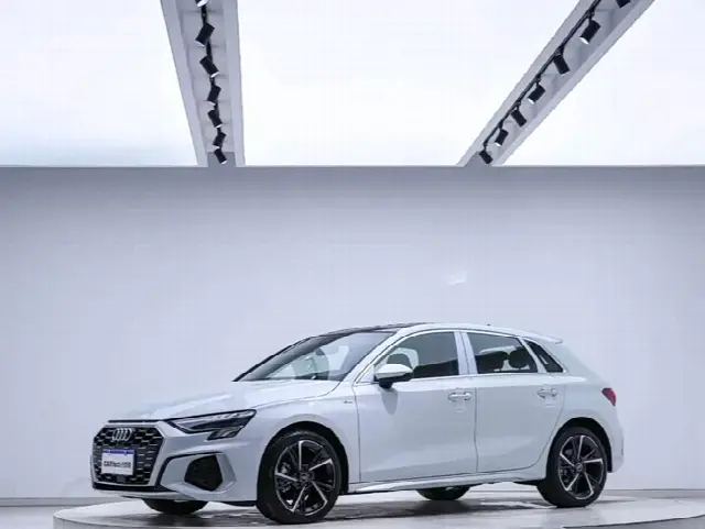 Audi A3 2022, 9 700 км