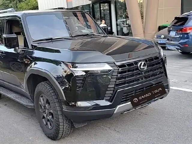 Lexus GX 2026, 8 000 км