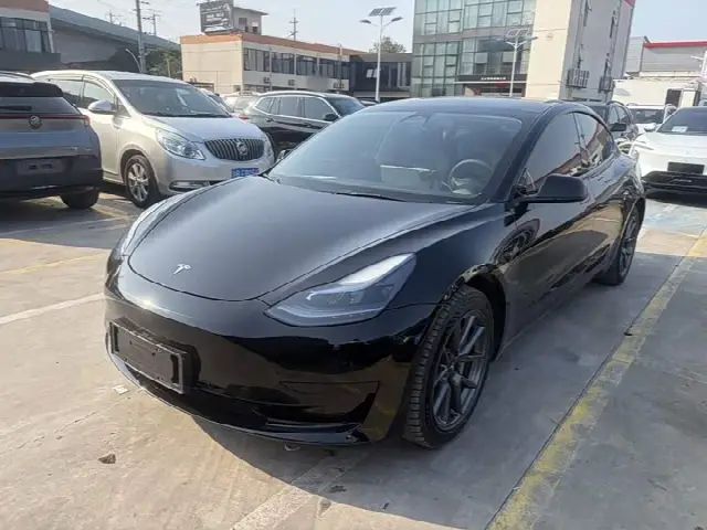 Tesla Model 3 2022, 90 000 км