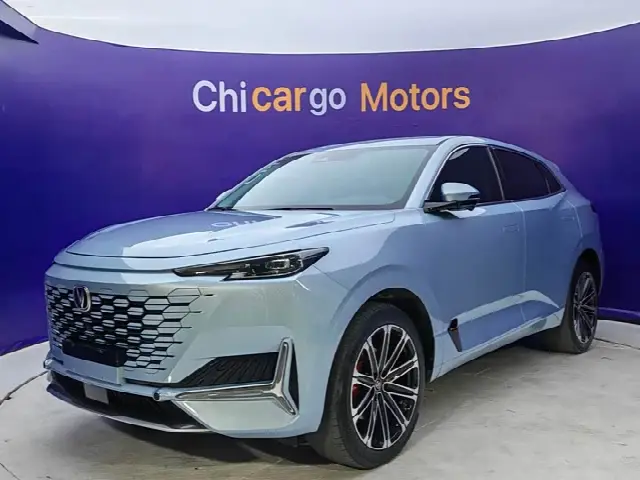 Changan UNI-K Hybrid 2022, 19 000 км
