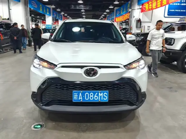 Toyota Frontlander 2024, 12 000 км