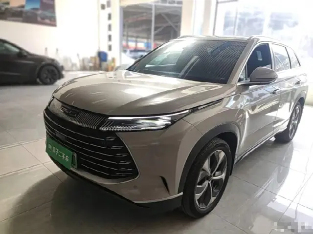 BYD Frigate 07 2023, 38 300 км