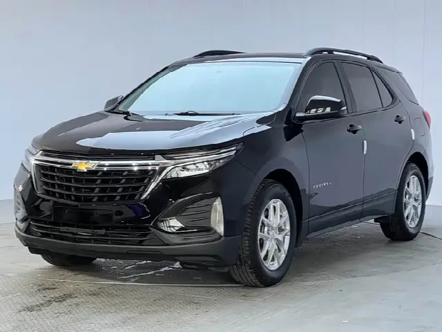 Chevrolet Equinox 2022, 28 000 км