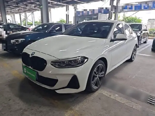 BMW 1 Series 2021, 62 800 км