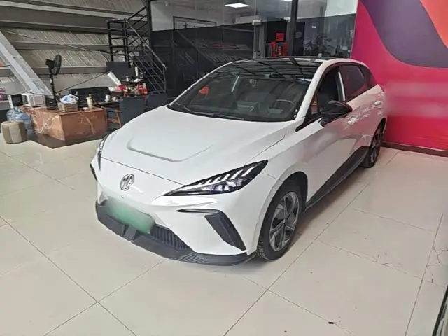 MG Motor 4 EV 2023, 29 500 км