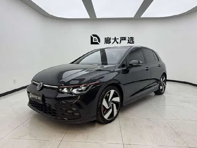 Volkswagen Golf GTI 2021, 39 000 км