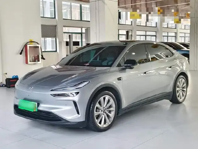 Nio Onvo L60 2025, 10 300 км