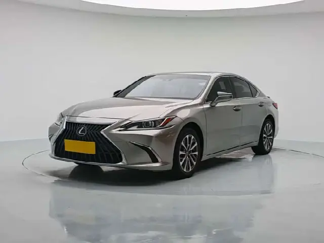 Lexus ES 2022, 84 000 км