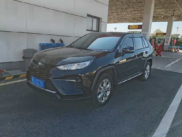 Toyota Wildlander 2022, 43 000 км
