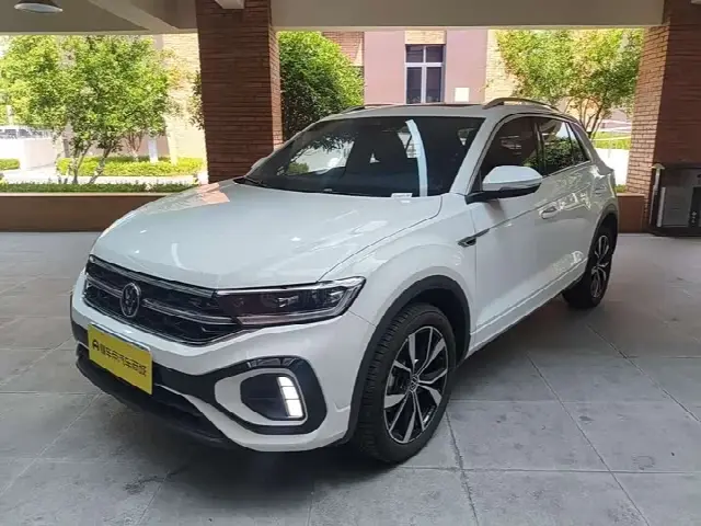 Volkswagen T-Roc 2025, 5 500 км