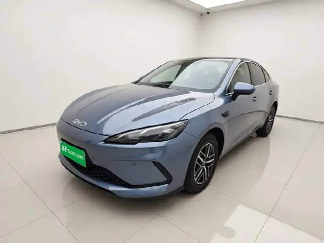 BYD Seal 05 DM-i Hybrid 2025, 6 000 км