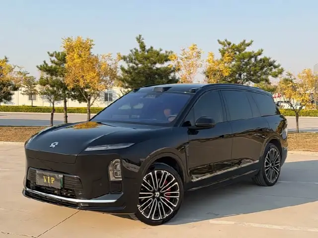Nio ES8 2026, 18 000 км
