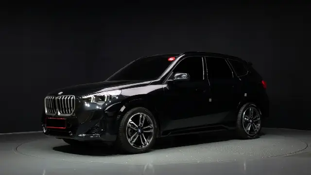 BMW X1 2023, 5 341 км