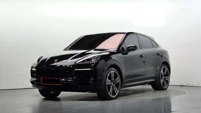 Porsche Cayenne 2019, 72 367 км