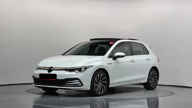Volkswagen Golf 2022, 45 642 км