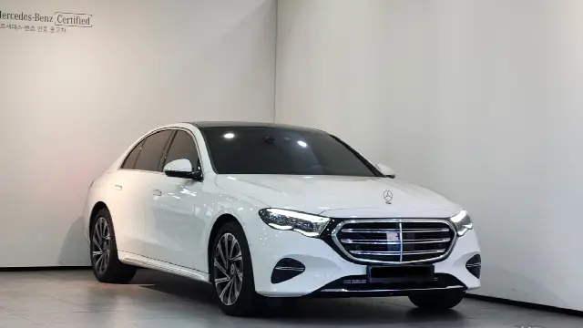 Mercedes-Benz E-Class 2024, 5 570 км