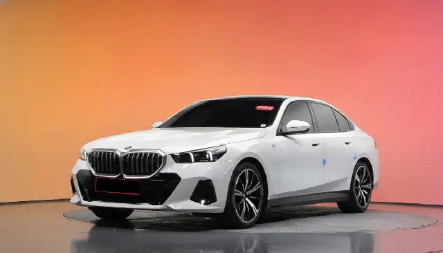 BMW 5 Series 2023, 29 498 км