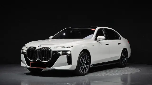 BMW 7 Series 2022, 9 379 км