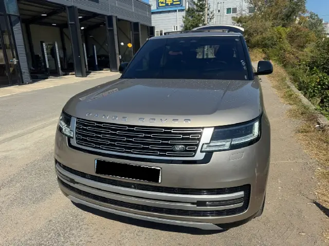 Land Rover Range Rover 2022, 21 776 км