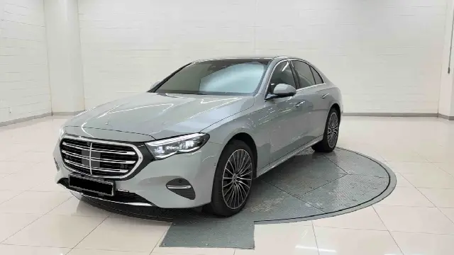 Mercedes-Benz E-Class 2024, 21 428 км