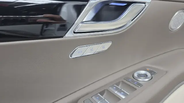 Genesis GV80 2020, 42 561 км