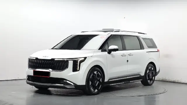 Kia Carnival 2023, 35 533 км