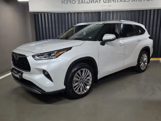 Toyota Highlander 2023, 2 455 км