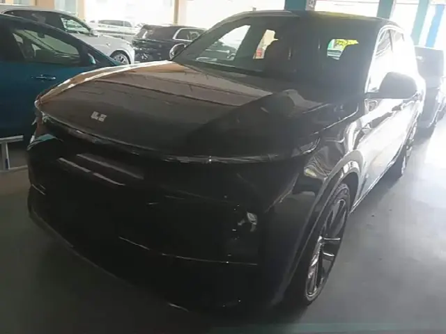 LiXiang L8 2024, 26 400 км