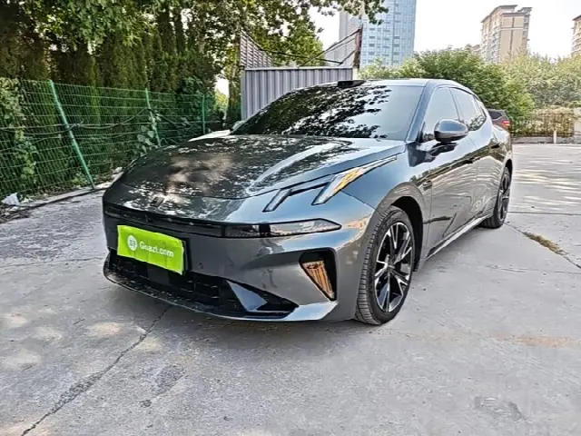 Lynk & Co 07 EM-P Hybrid 2026, 25 700 км