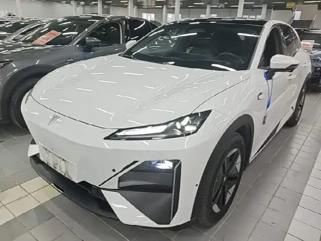 Changan Deepal S07 (S7) 2025, 22 400 км