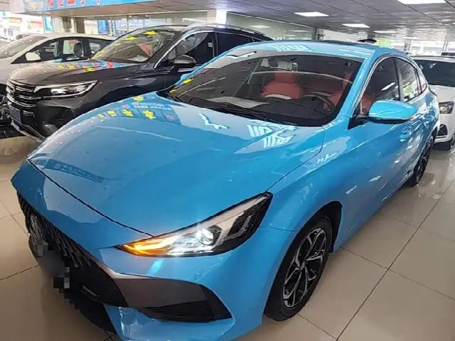 MG Motor 5 2022, 15 900 км