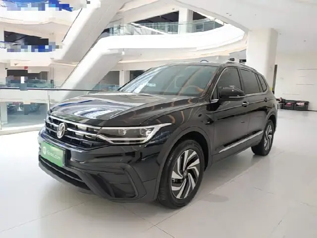 Volkswagen Tiguan L Pro 2024, 20 700 км