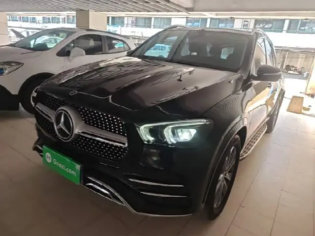 Mercedes-Benz GLE-Class 2023, 63 400 км