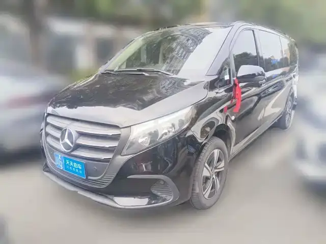 Mercedes-Benz Vito 2024, 27 980 км