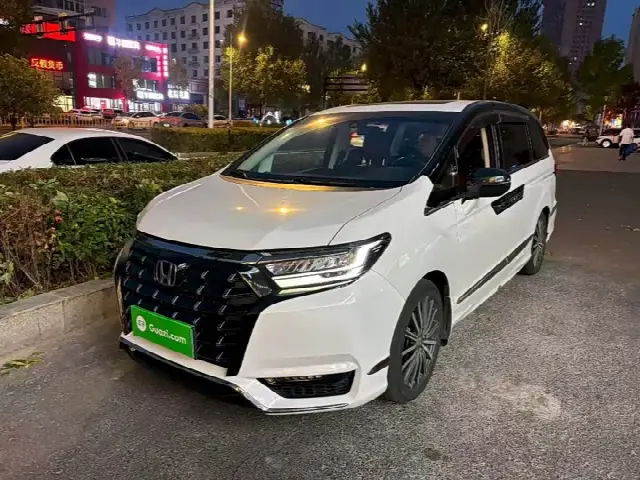 Honda Elysion 2022, 54 000 км