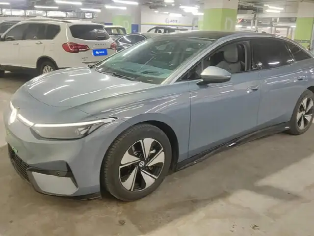 Volkswagen ID.7 Vizzion 2024, 54 100 км