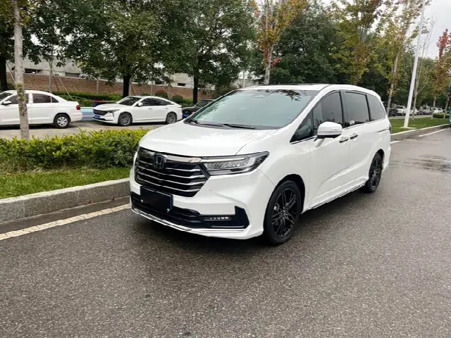 Honda Odyssey 2024, 63 000 км