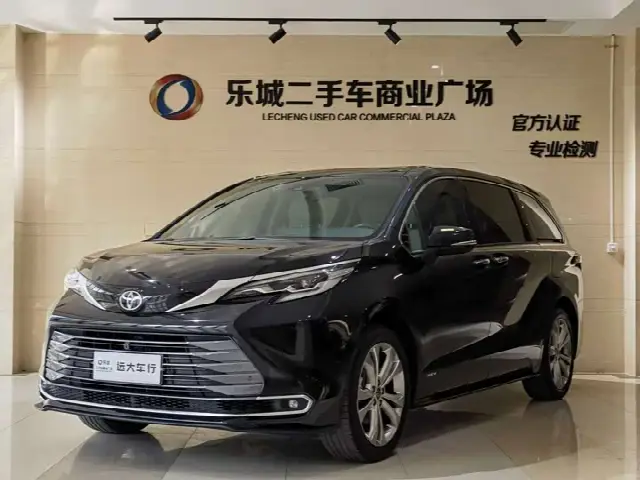 Toyota Sienna 2024, 46 000 км