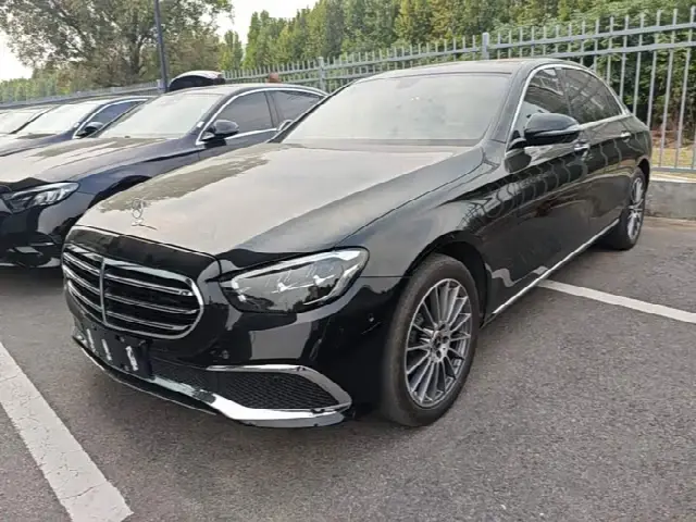 Mercedes-Benz E-Class 2022, 65 200 км