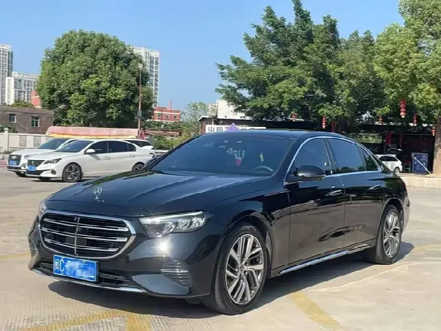 Mercedes-Benz E-Class 2025, 44 000 км