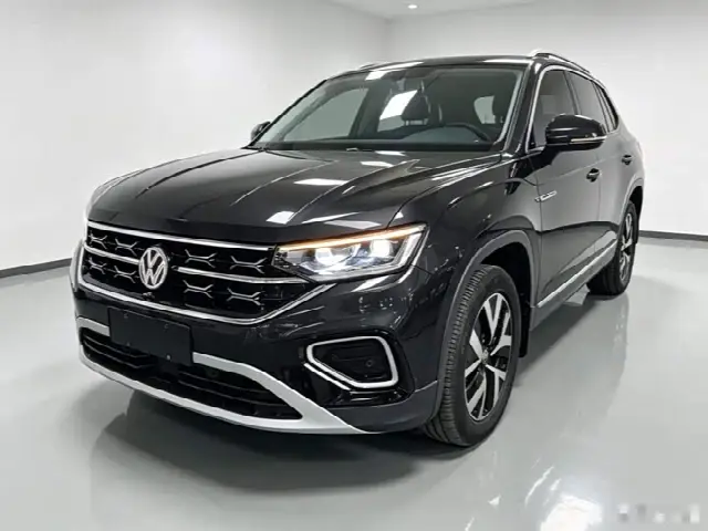 Volkswagen Tayron 2025, 12 600 км