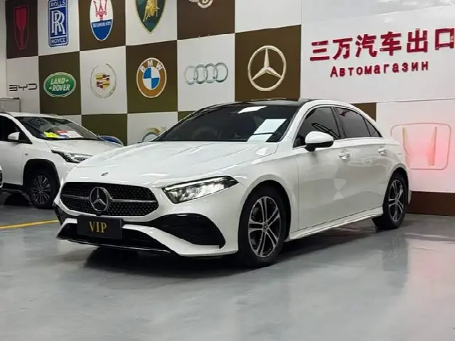 Mercedes-Benz A-Class 2023, 24 000 км