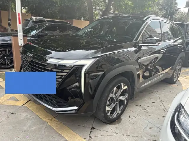 Geely Atlas L 2023, 40 000 км