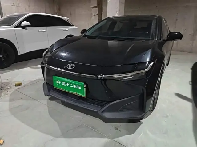 Toyota bZ3 2023, 68 700 км