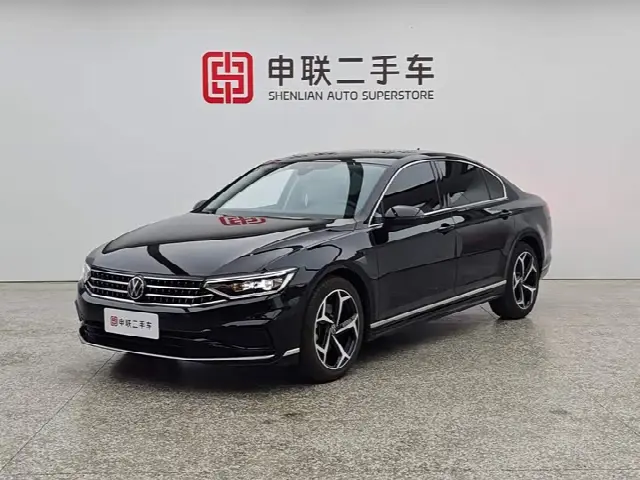Volkswagen Magotan 2026, 17 300 км