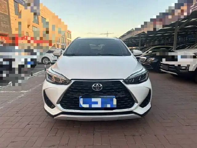 Toyota Yaris L Hatchback 2022, 40 000 км