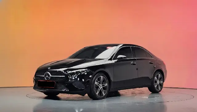 Mercedes-Benz A-Class 2019, 27 581 км
