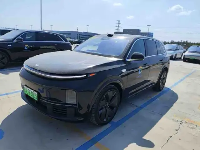 LiXiang L7 2025, 12 700 км
