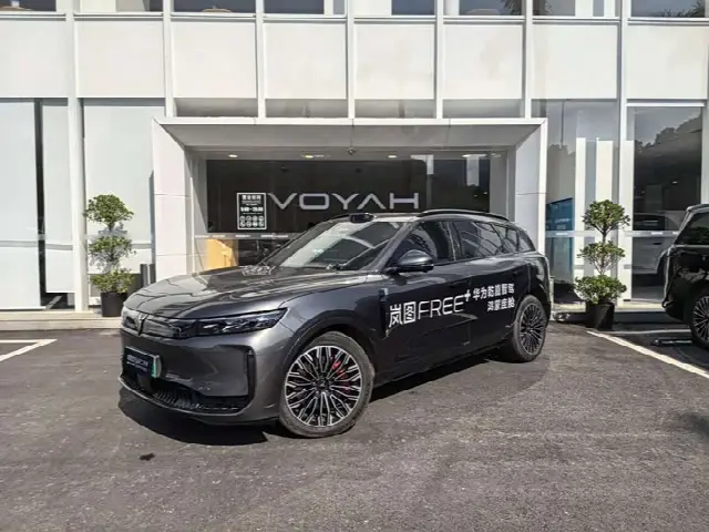 Voyah Free 2025, 12 900 км