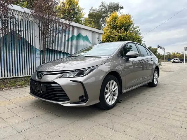 Toyota Corolla 2021, 25 000 км